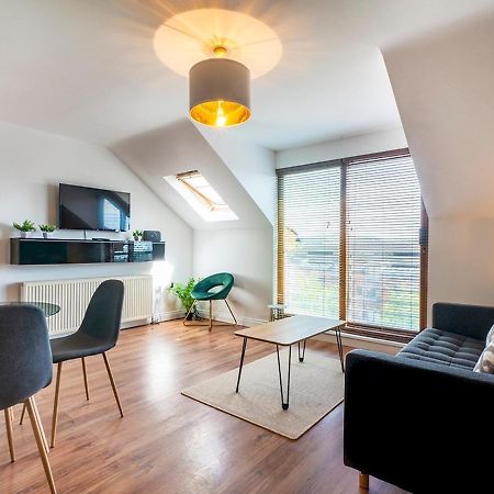 Titanic View Penthouse - Gated Complex - Parking Appartement Belfast Buitenkant foto