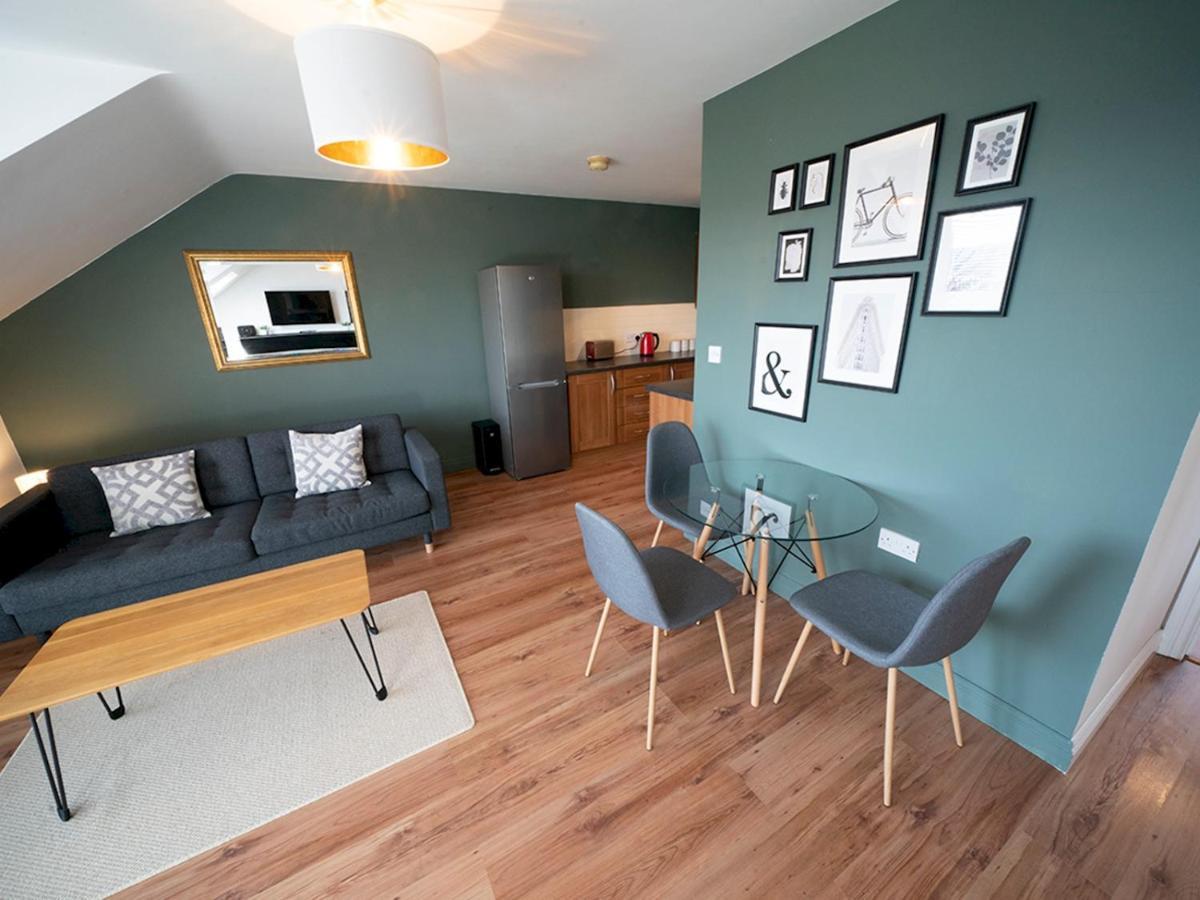 Titanic View Penthouse - Gated Complex - Parking Appartement Belfast Buitenkant foto